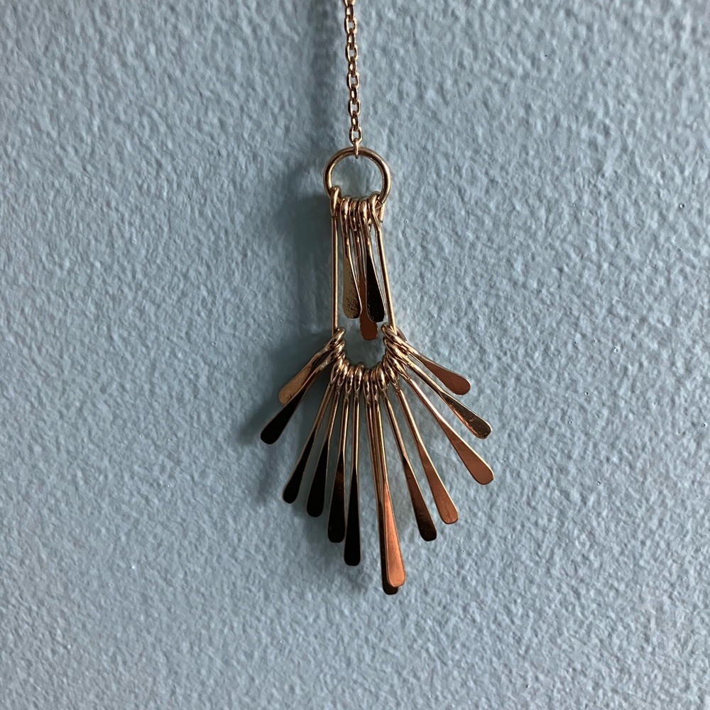 Express Gold Pendant Necklace